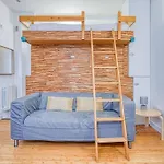 Charmant Studio Boulevard Voltaire - II